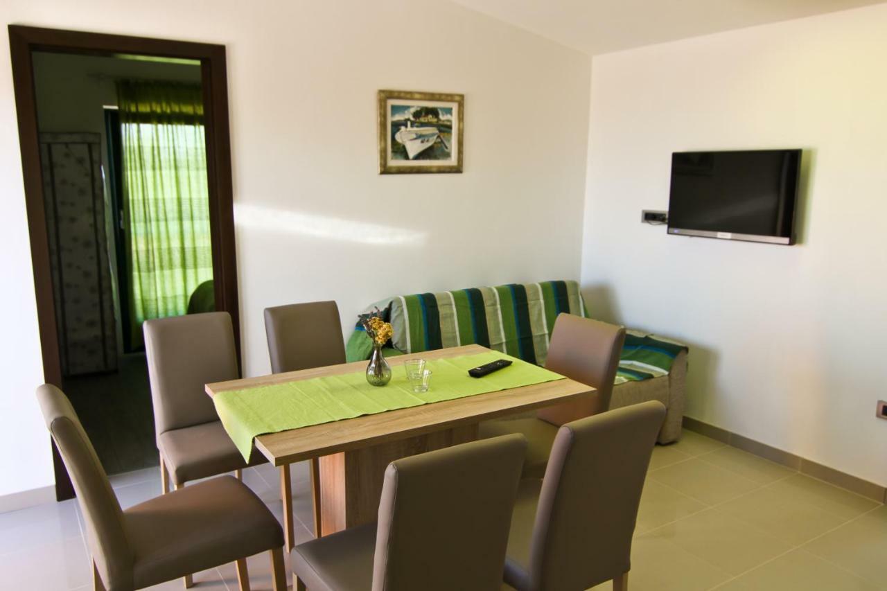 Villa Savar Apartmani Exterior photo
